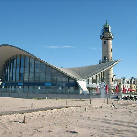 Sommerhaus Am Bach Rostock Exterior photo