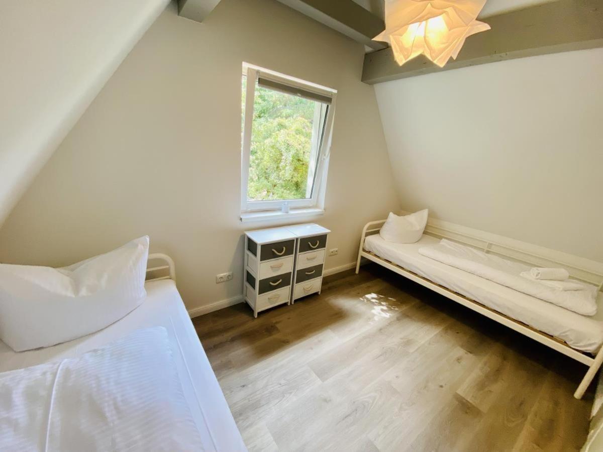 Sommerhaus Am Bach Rostock Exterior photo