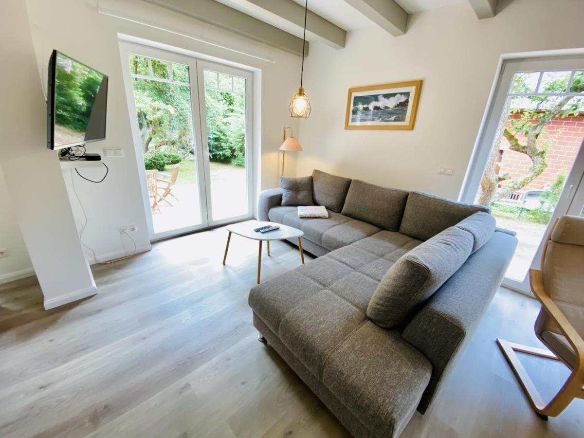 Sommerhaus Am Bach Rostock Exterior photo